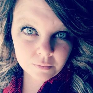 Meet your Posher, Molly